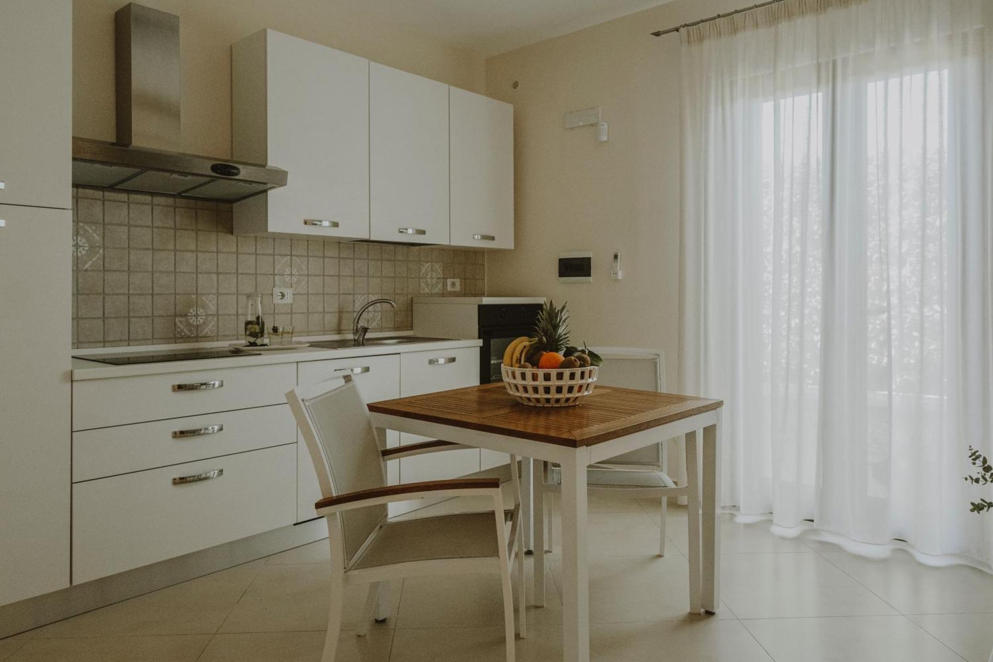 Villa Patrizia Salento Art & Room Porto Cesareo Exteriör bild